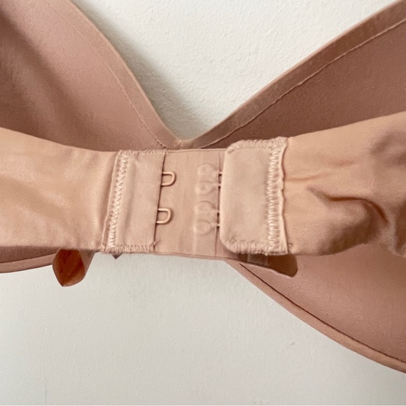 🎉 NEW LISTING Skims Lightly Paded Bra 34C Beige Tan - Picture 6 of 14
